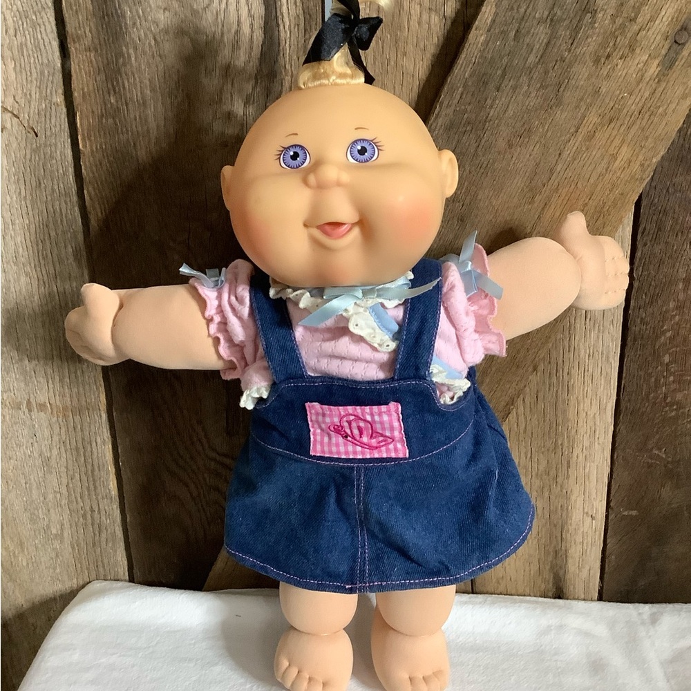 2004 Cabbage Patch Kids Play Along Doll Tuff of Blonde Hair Blue Eyes PA-11